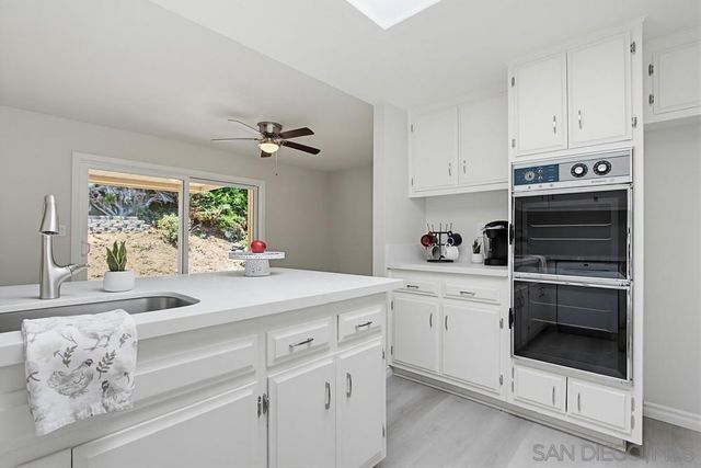 A Fairway Park A, Escondido, CA 92026