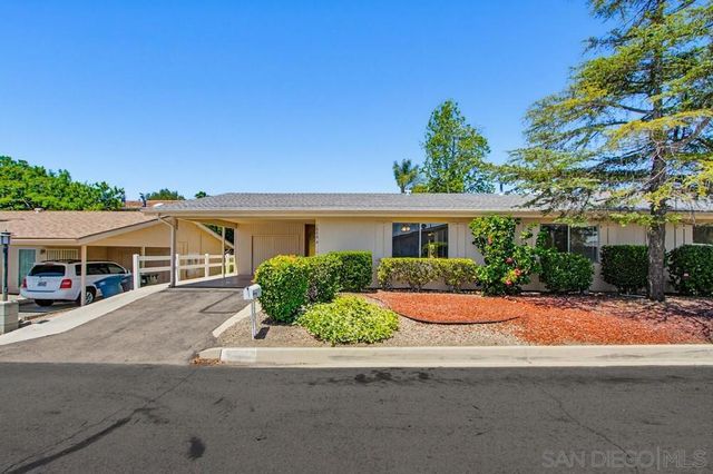 A Fairway Park A, Escondido, CA 92026