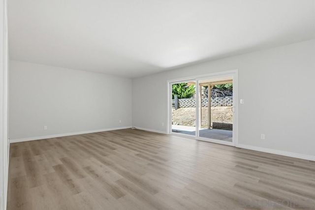 A Fairway Park A, Escondido, CA 92026