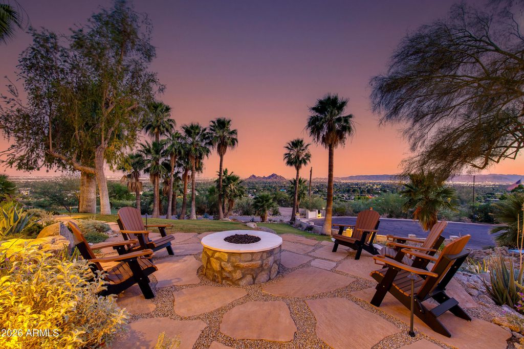 5654 E MESQUITE Lane, Phoenix, AZ 85018 — photo 3