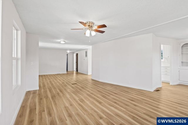 3100 Turner Rd S 220, Salem, OR 97302