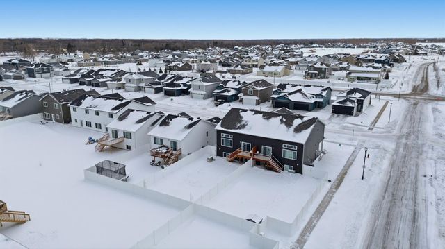 1495 69th Avenue S, Fargo, ND 58104