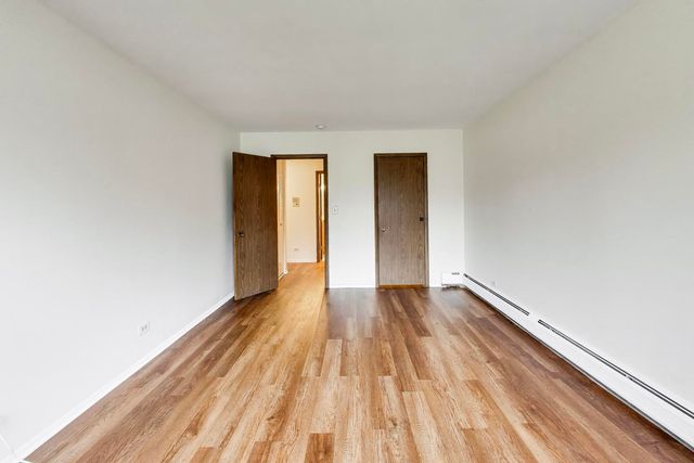 400 Bayside Drive 5, Palatine, IL 60074