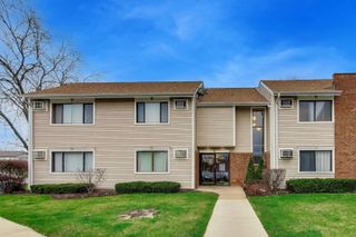 400 Bayside Drive 5, Palatine, IL 60074