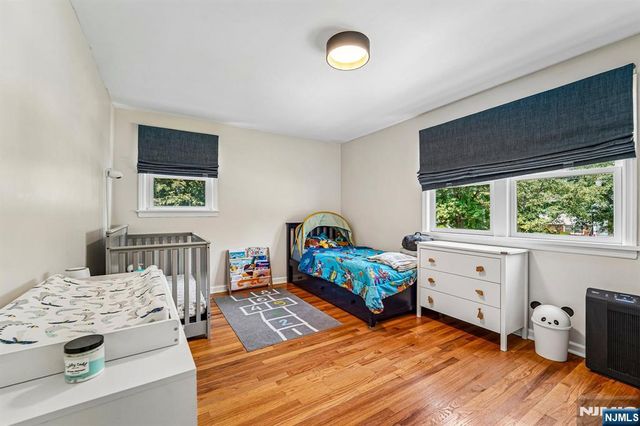 252 Canterbury Place, Ridgewood, NJ 07450