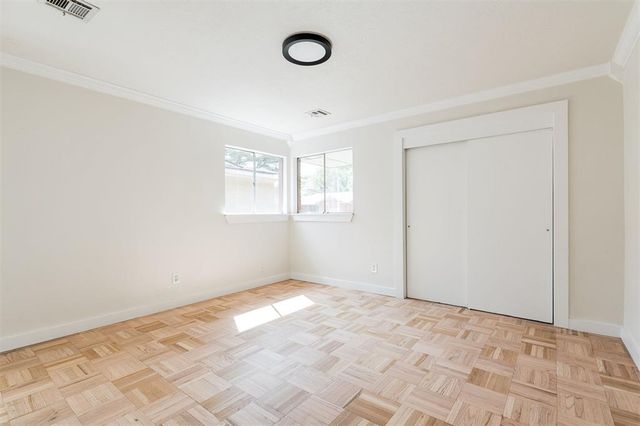 2813 Kent Drive, Oklahoma City, OK 73120