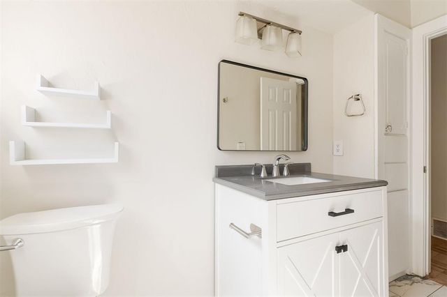 2813 Kent Drive, Oklahoma City, OK 73120