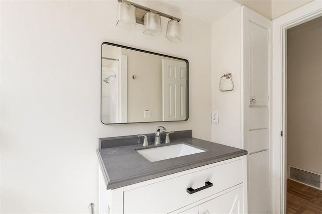 2813 Kent Drive, Oklahoma City, OK 73120