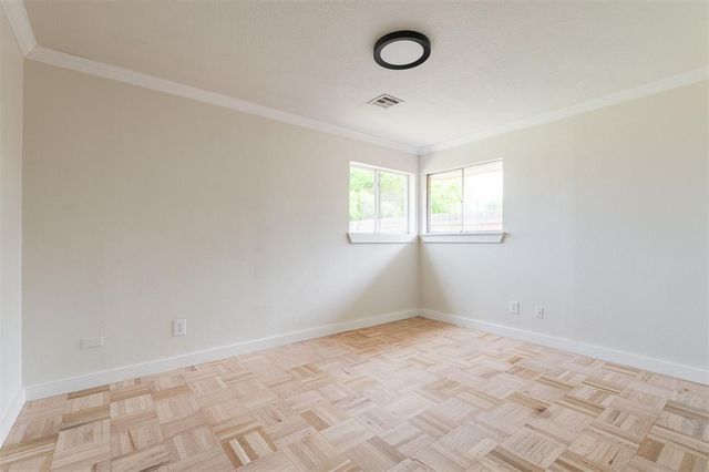 2813 Kent Drive, Oklahoma City, OK 73120