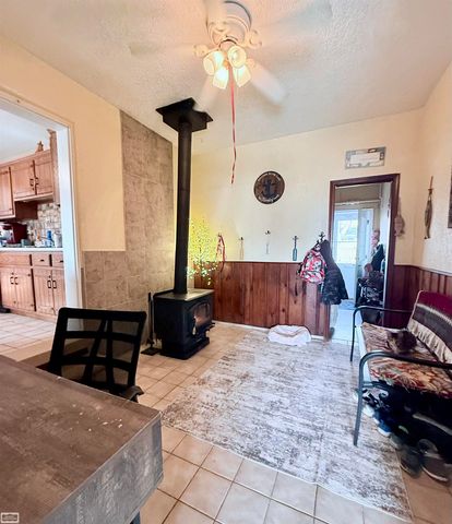 27685 Riviera Street, Harrison Twp, MI 48045