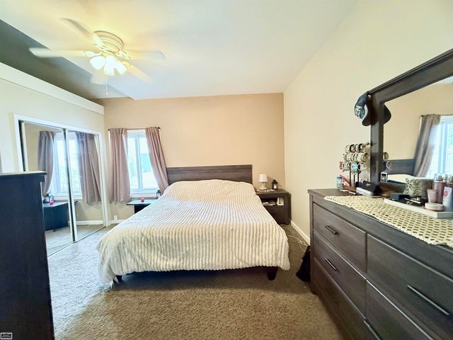 27685 Riviera Street, Harrison Twp, MI 48045