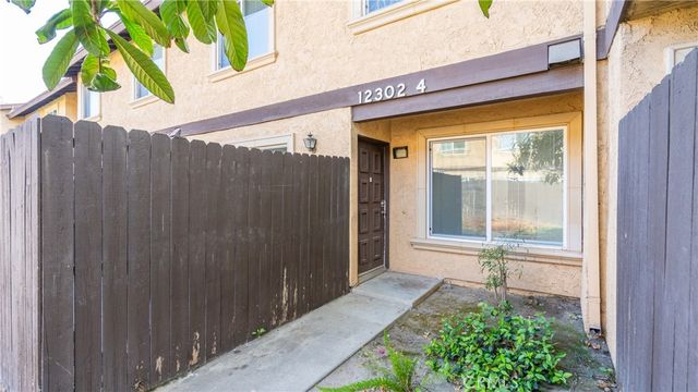 12302 Runnymede Street 4, North Hollywood, CA 91605