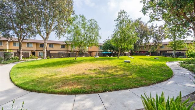 12302 Runnymede Street 4, North Hollywood, CA 91605