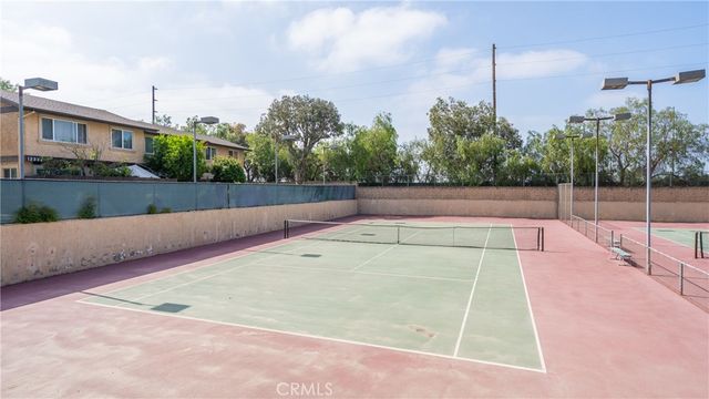 12302 Runnymede Street 4, North Hollywood, CA 91605