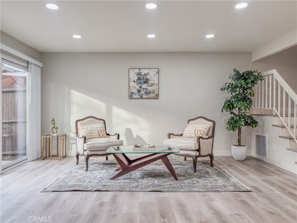 12302 Runnymede Street 4, North Hollywood, CA 91605