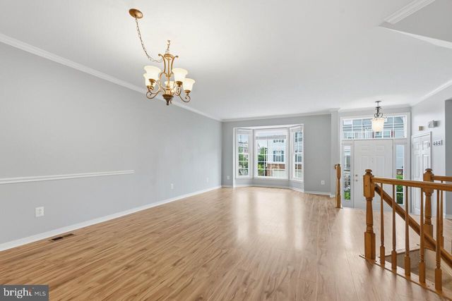 7035 KINGS MANOR DR, Alexandria, VA 22315
