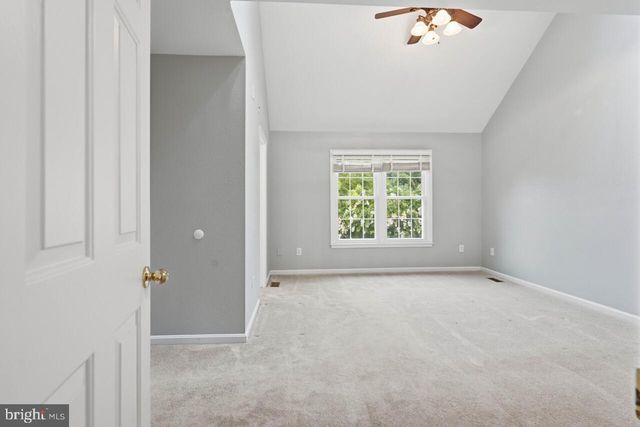 7035 KINGS MANOR DR, Alexandria, VA 22315