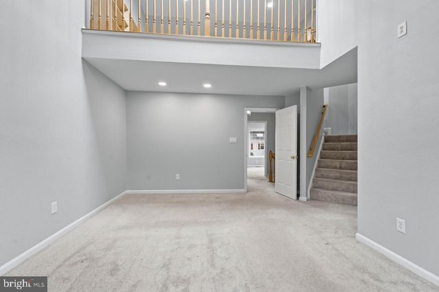 7035 KINGS MANOR DR, Alexandria, VA 22315