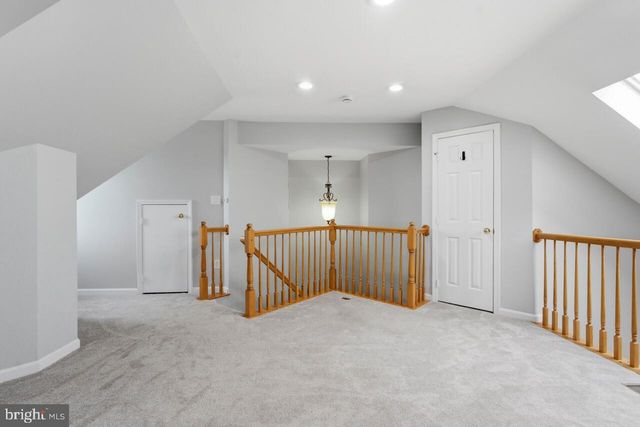 7035 KINGS MANOR DR, Alexandria, VA 22315