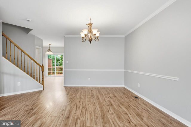 7035 KINGS MANOR DR, Alexandria, VA 22315