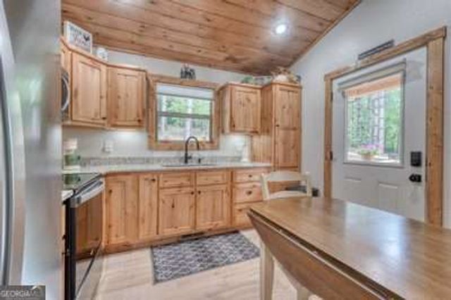 124 Lakeside Estates Drive, Hayesville, NC 28904