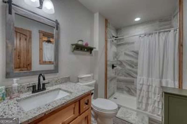 124 Lakeside Estates Drive, Hayesville, NC 28904