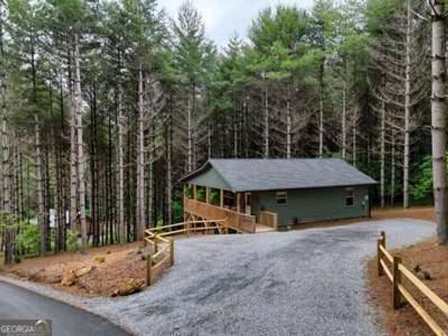 124 Lakeside Estates Drive, Hayesville, NC 28904