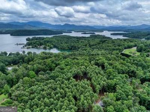 124 Lakeside Estates Drive, Hayesville, NC 28904