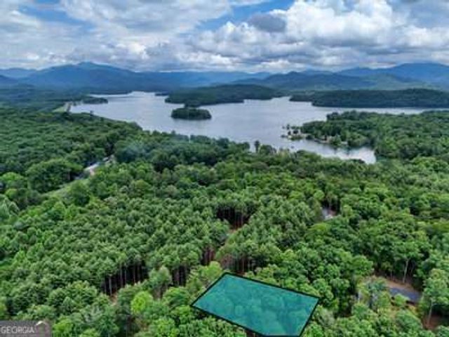 124 Lakeside Estates Drive, Hayesville, NC 28904
