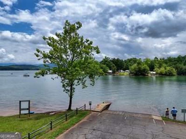 124 Lakeside Estates Drive, Hayesville, NC 28904