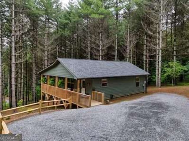 124 Lakeside Estates Drive, Hayesville, NC 28904