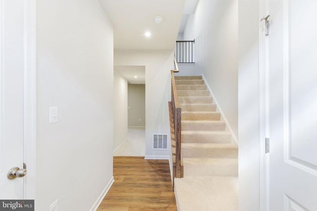 210 MONTEITH DR, Winchester, VA 22601