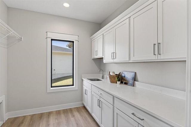 135 NW Alderleaf Drive, Waukee, IA 50263