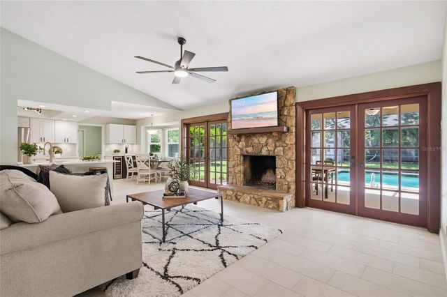 2266 BENT OAK DRIVE, Apopka, FL 32712