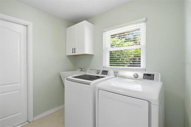 2266 BENT OAK DRIVE, Apopka, FL 32712