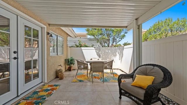 944 Hogan, Banning, CA 92220