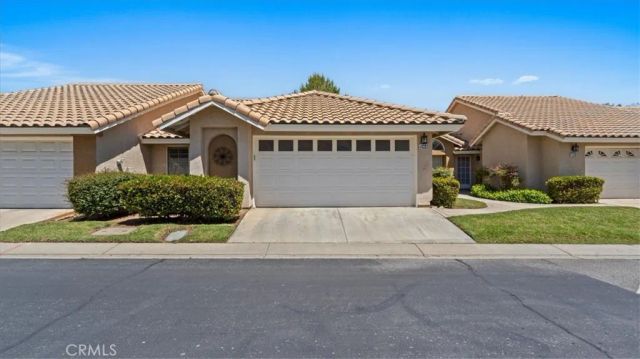 944 Hogan, Banning, CA 92220