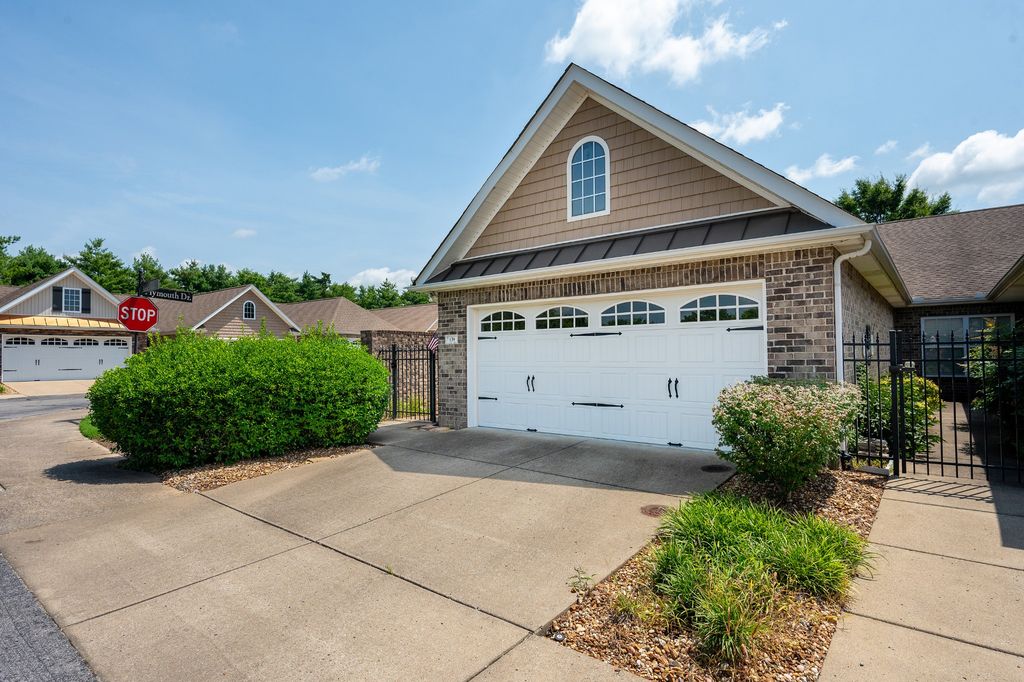 139 Alden Ln, Lebanon, TN 37087