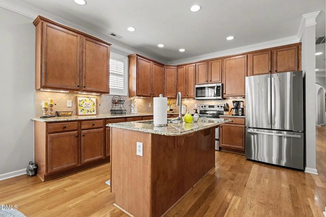 90 Cobble Ridge Drive, Pittsboro, NC 27312