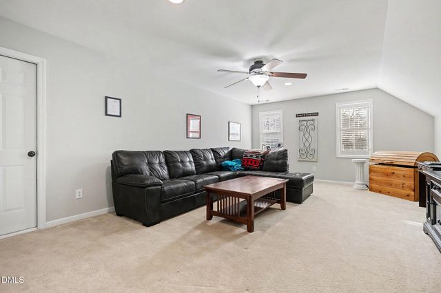 90 Cobble Ridge Drive, Pittsboro, NC 27312