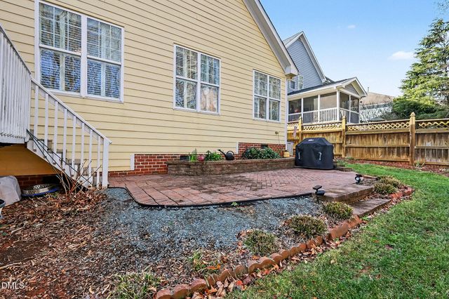 90 Cobble Ridge Drive, Pittsboro, NC 27312