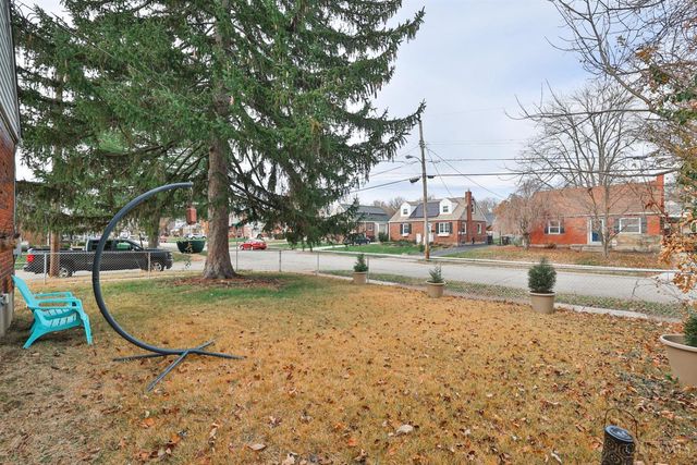 9384 Lark Court, Blue Ash, OH 45242