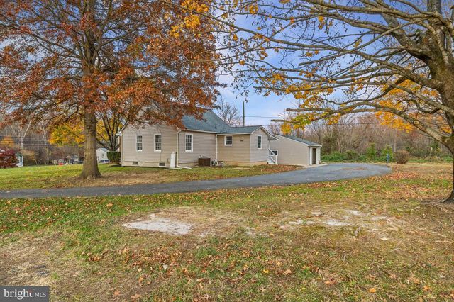 3024 BLUE HOUSE RD, Street, MD 21154