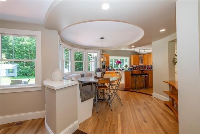 80 Providence Rd, Westford, MA 01886