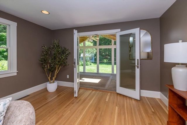 80 Providence Rd, Westford, MA 01886