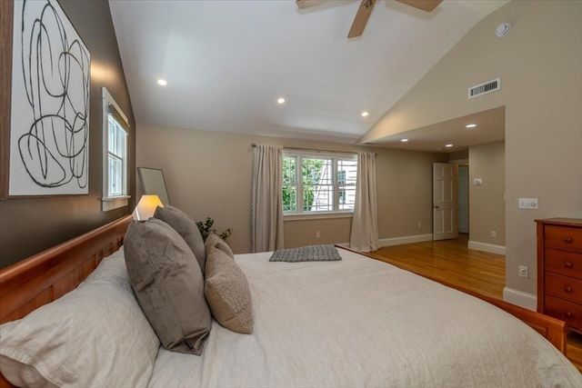 80 Providence Rd, Westford, MA 01886