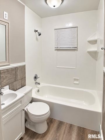 2712 N ELLIS Street, Peoria, IL 61604