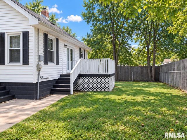 2712 N ELLIS Street, Peoria, IL 61604