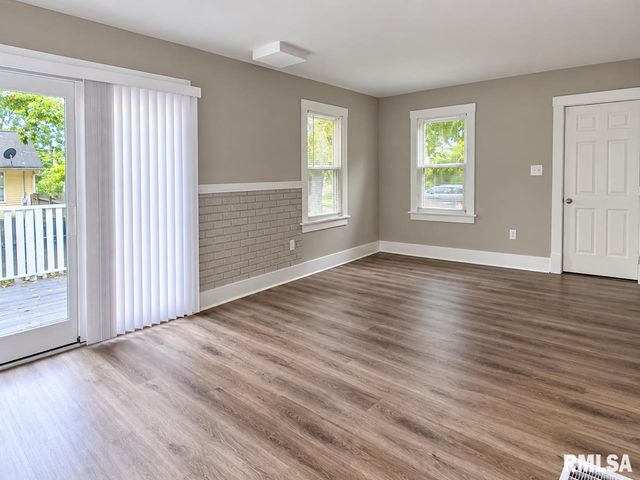 2712 N ELLIS Street, Peoria, IL 61604