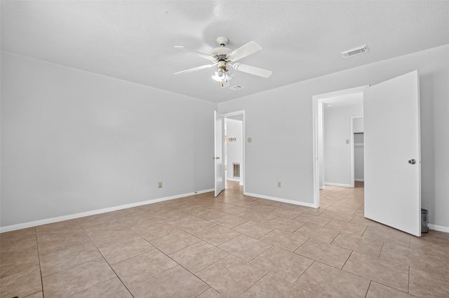 6510 Grand Haven Drive, Houston, TX 77088
